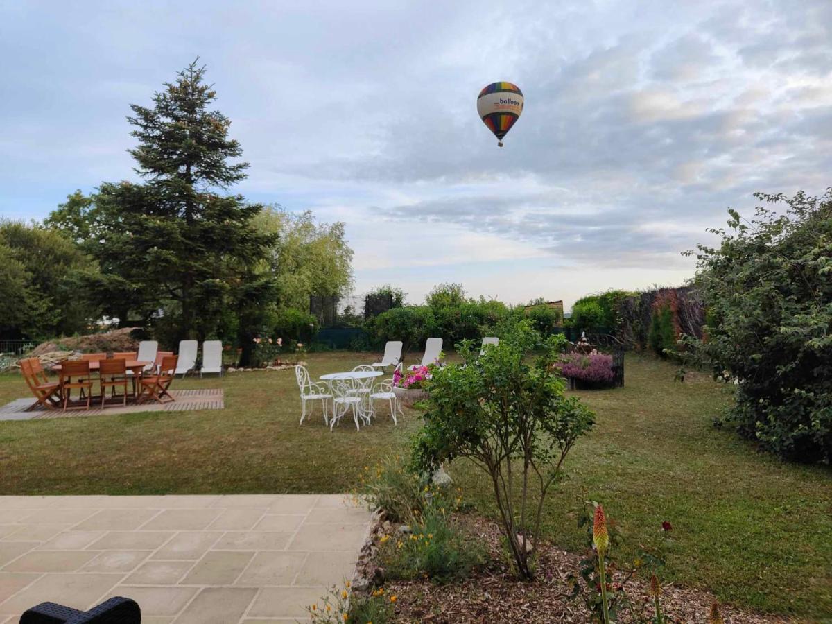 Doréline Montreuil-en-Touraine Exterior foto